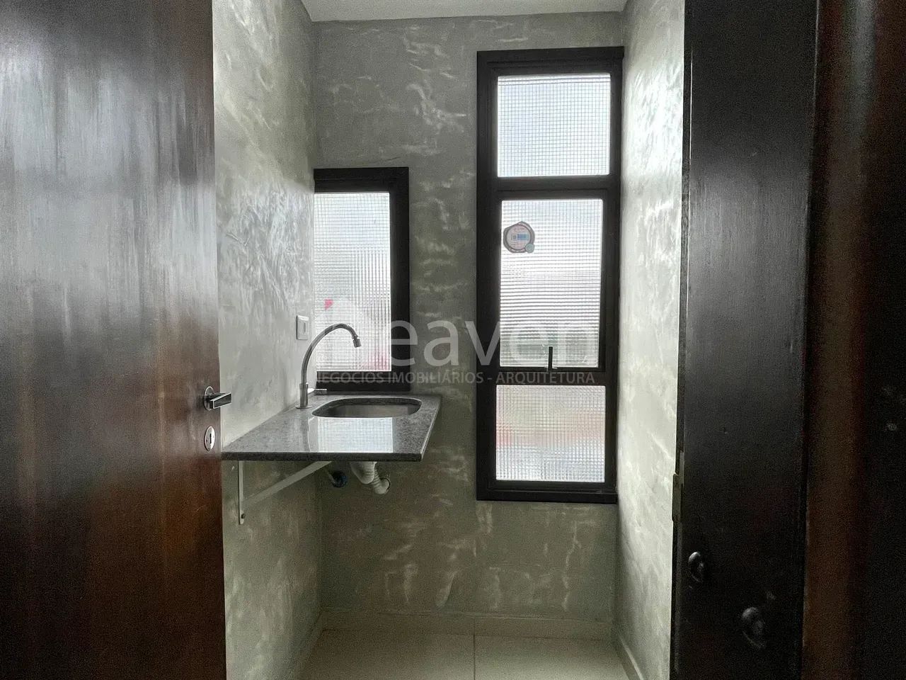 Sala comercial no Centro Cívico com 51m² e 1 vaga de garagem - Foto 4