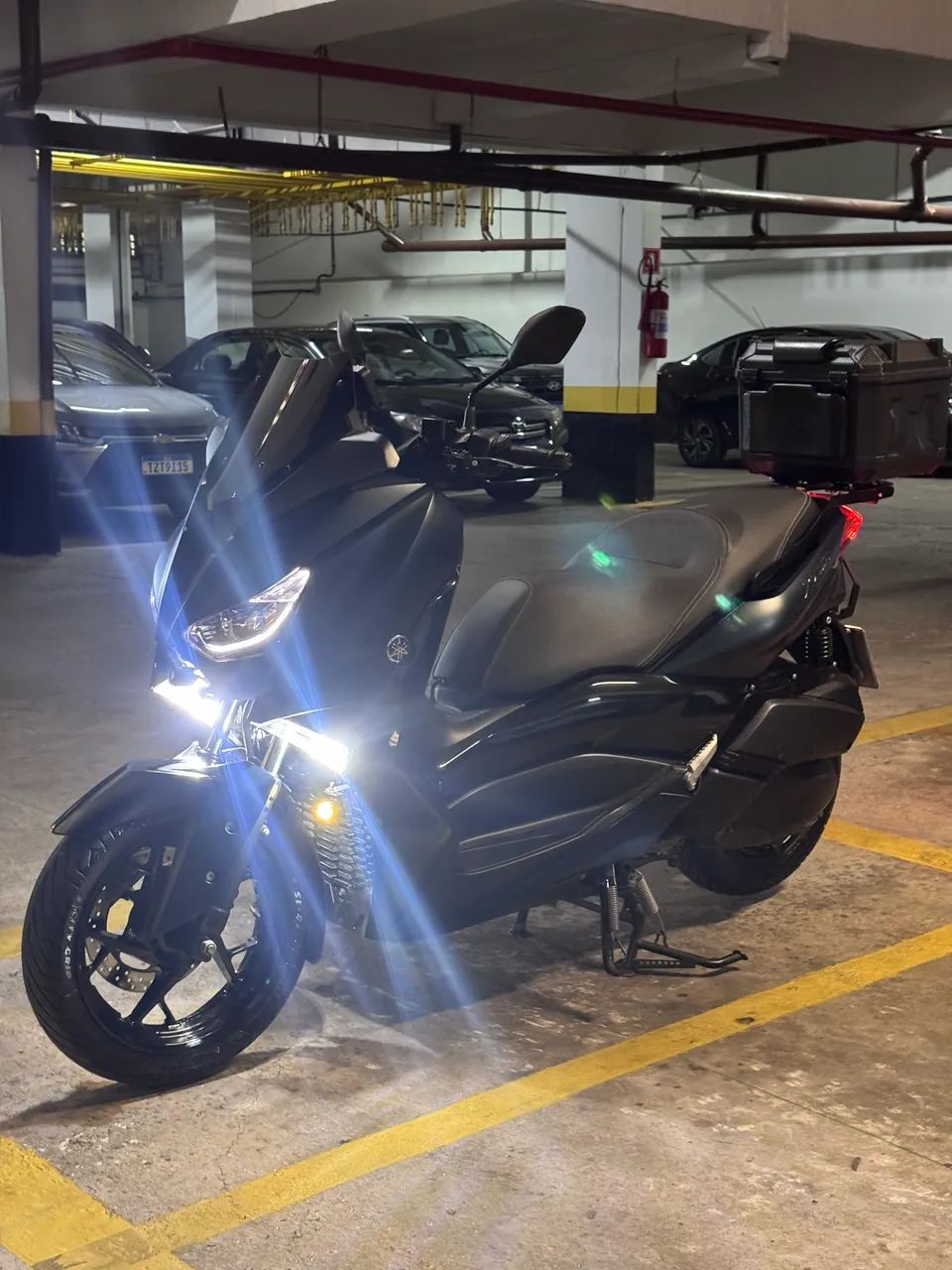 XMAX 250 ABS 2023 - Foto 2