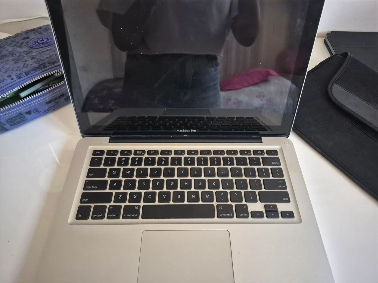 Macbook Pro 2010 - Apple