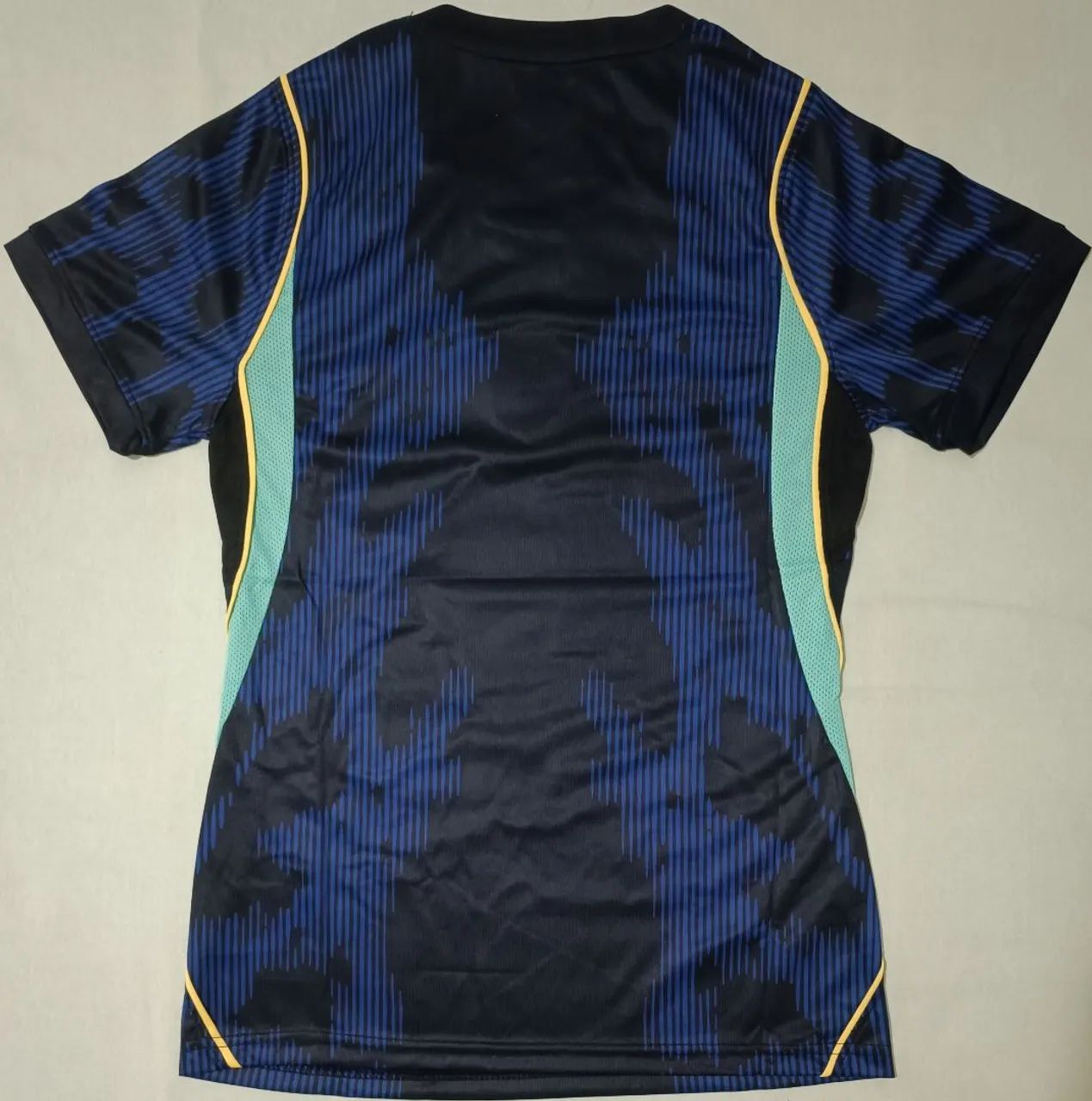 Camisa Feminina Azul do Brasil Copa 2026 - Foto 2