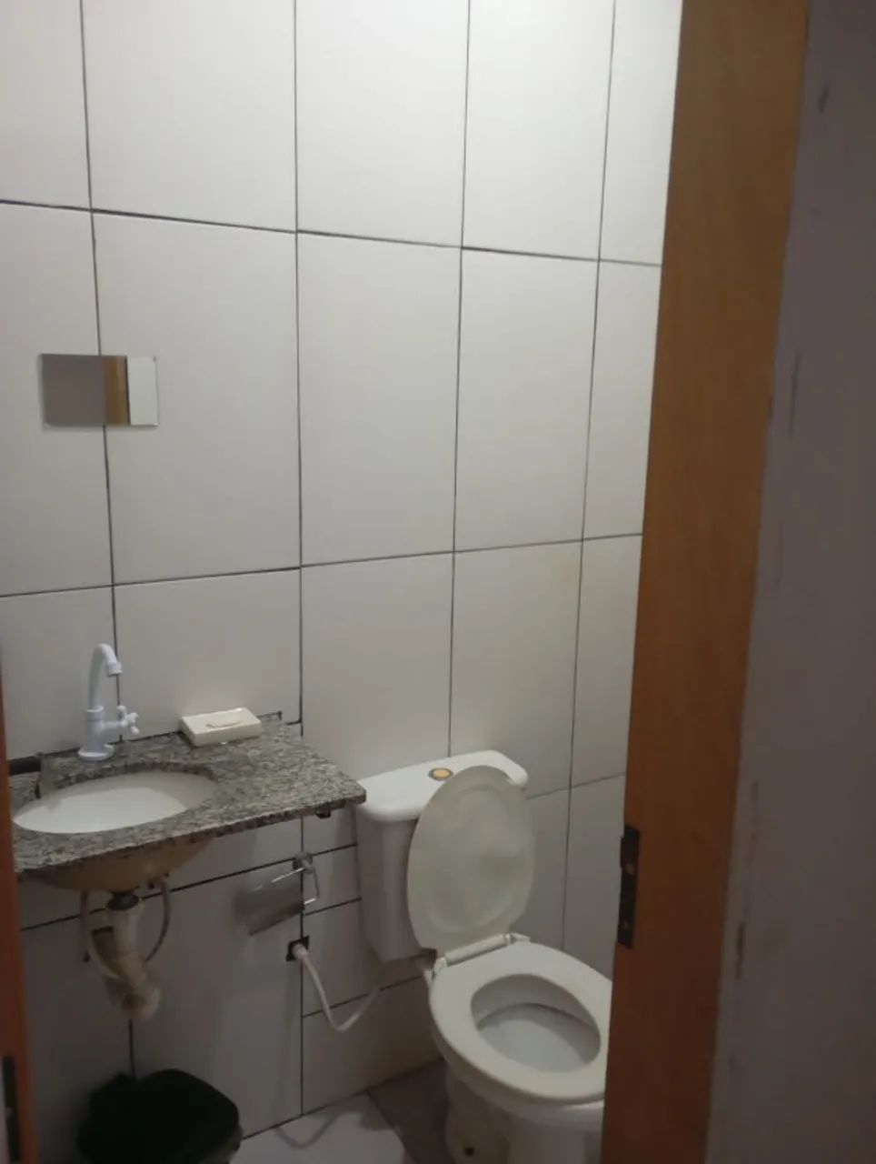 Vendo Ágio de Meio Lote com sobrado. em final de acabamento