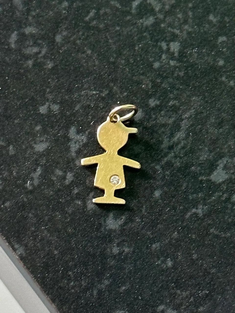 Pingente de ouro com diamante Hstern