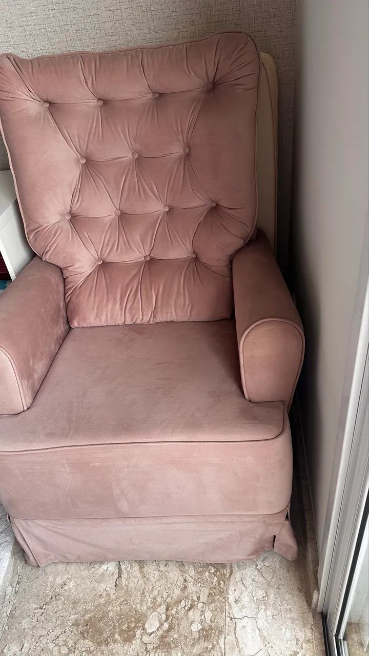 Poltrona balanço amamentação 