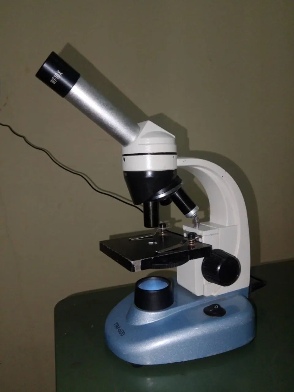 Microscópio TIM 600