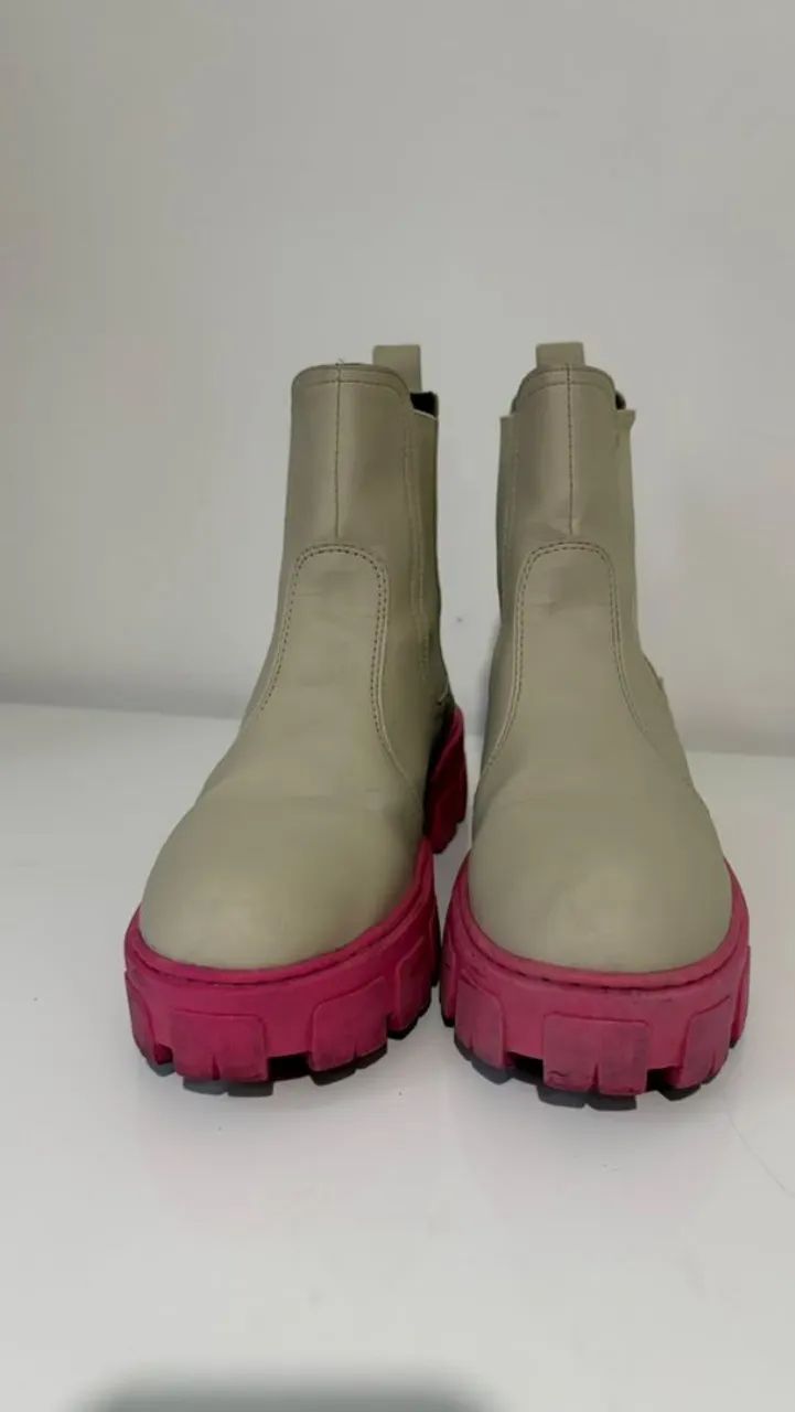 Bota off whit com soldado rosa 39 - Foto 4