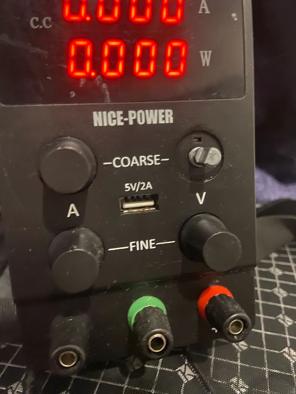 Fonte de Bancada Nice Power 30V 5A - Foto 3