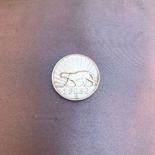 moeda 1 peso - 1942 uruguay prata - Foto 3