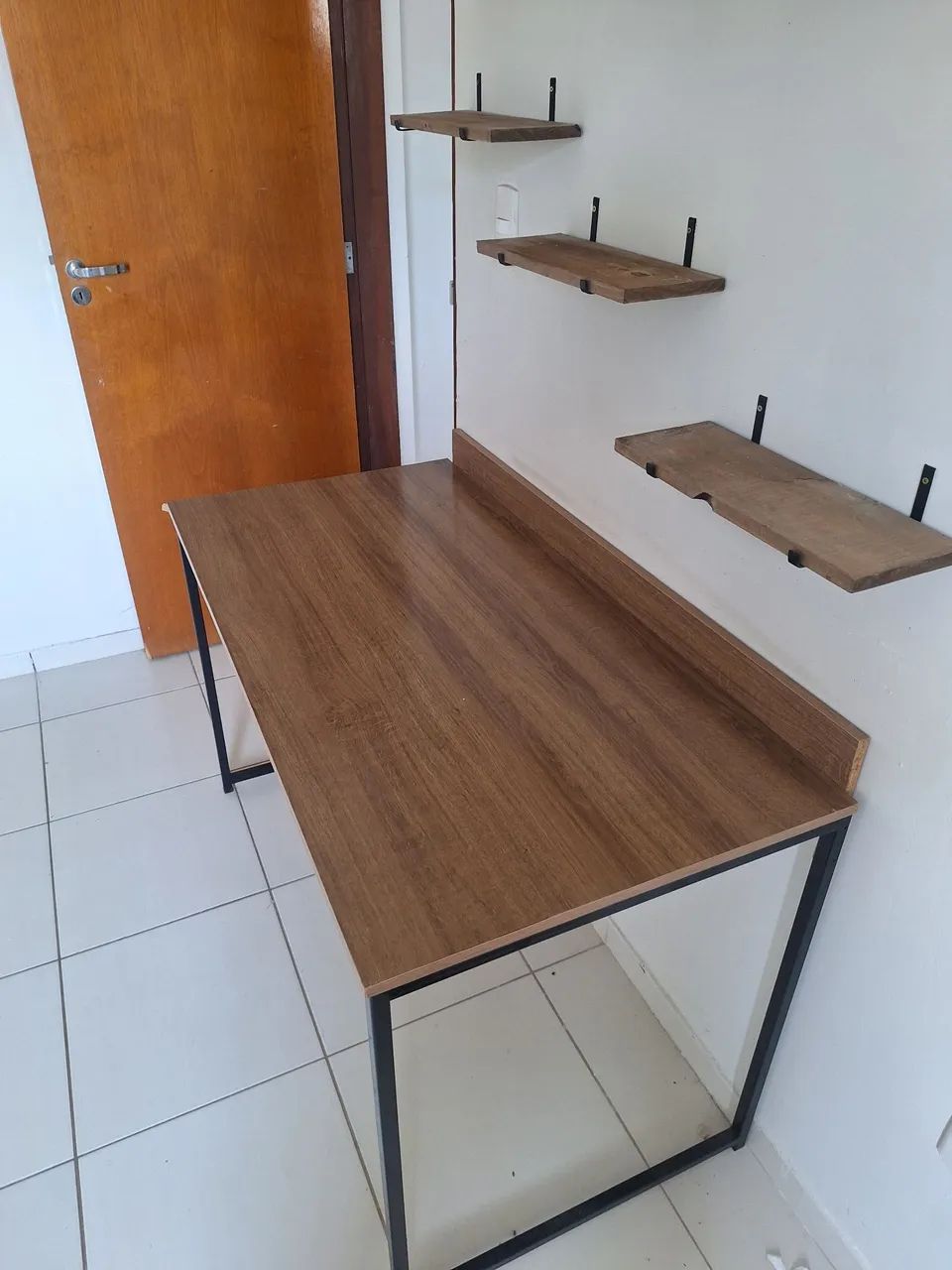 Mesa escrivaninha  - Foto 2