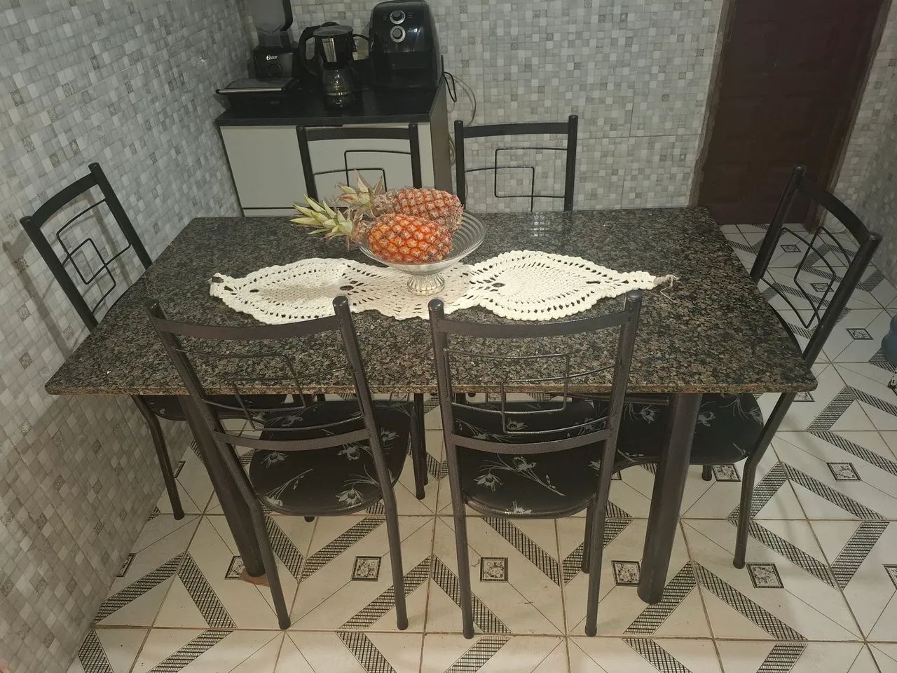 Mesa tubular 6 cadeiras 