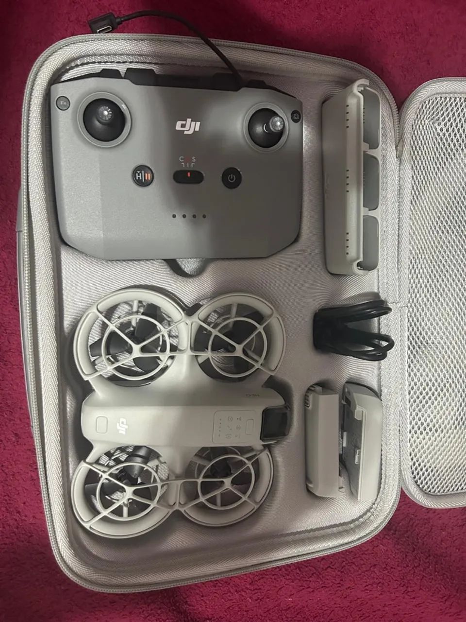 DRONE DJI NEO COM CONTROLE E CASE