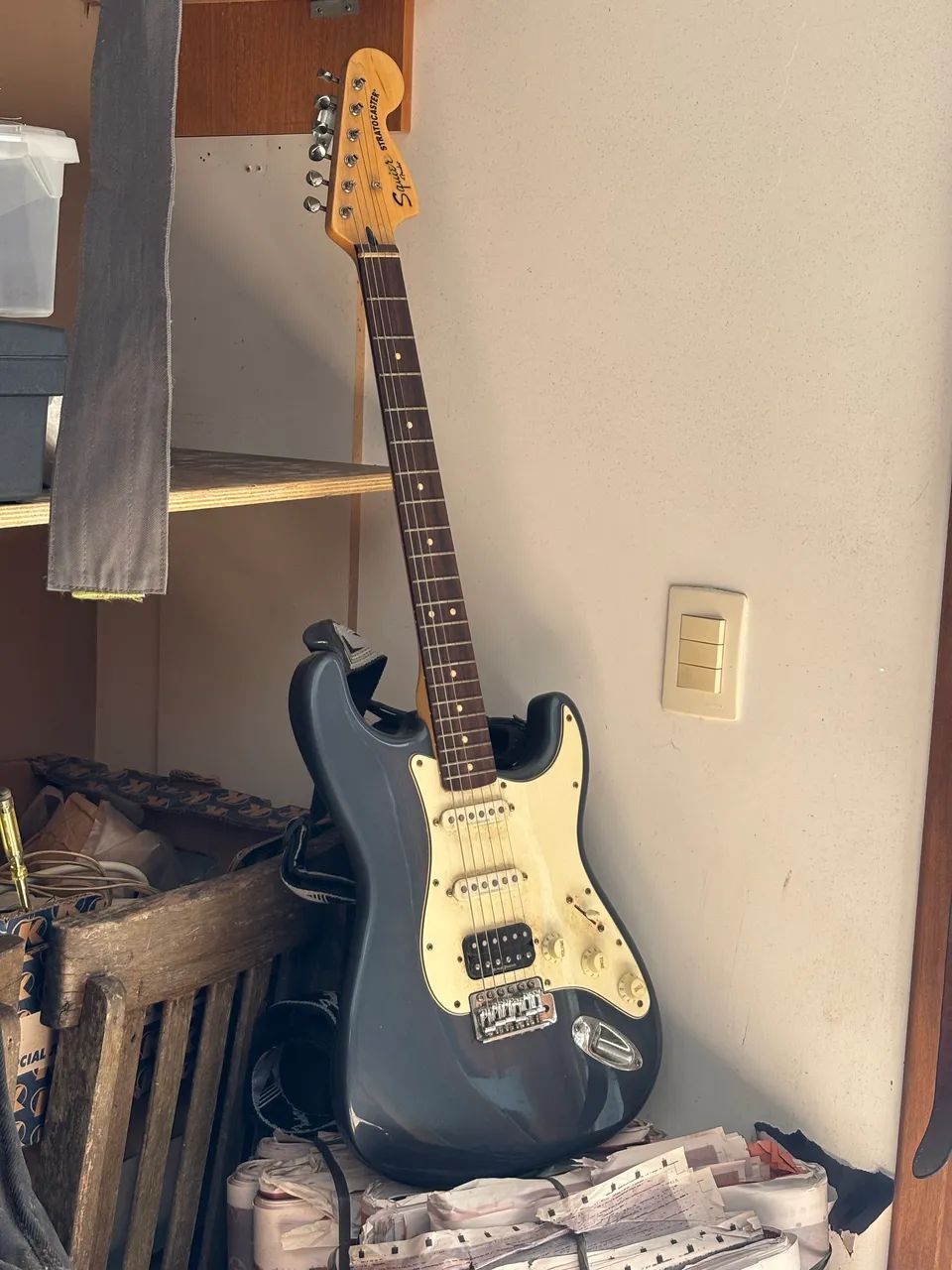 Fender Squier stratocaster HSS vintage modified 2012 - Foto 5