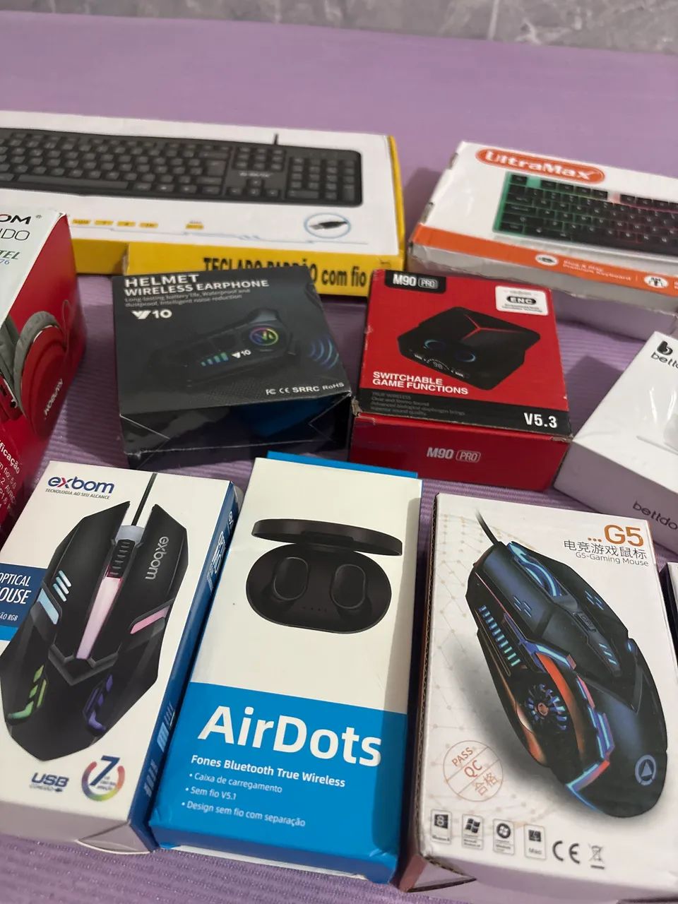 Fones, teclados, mouse e caixinha de som - Foto 2