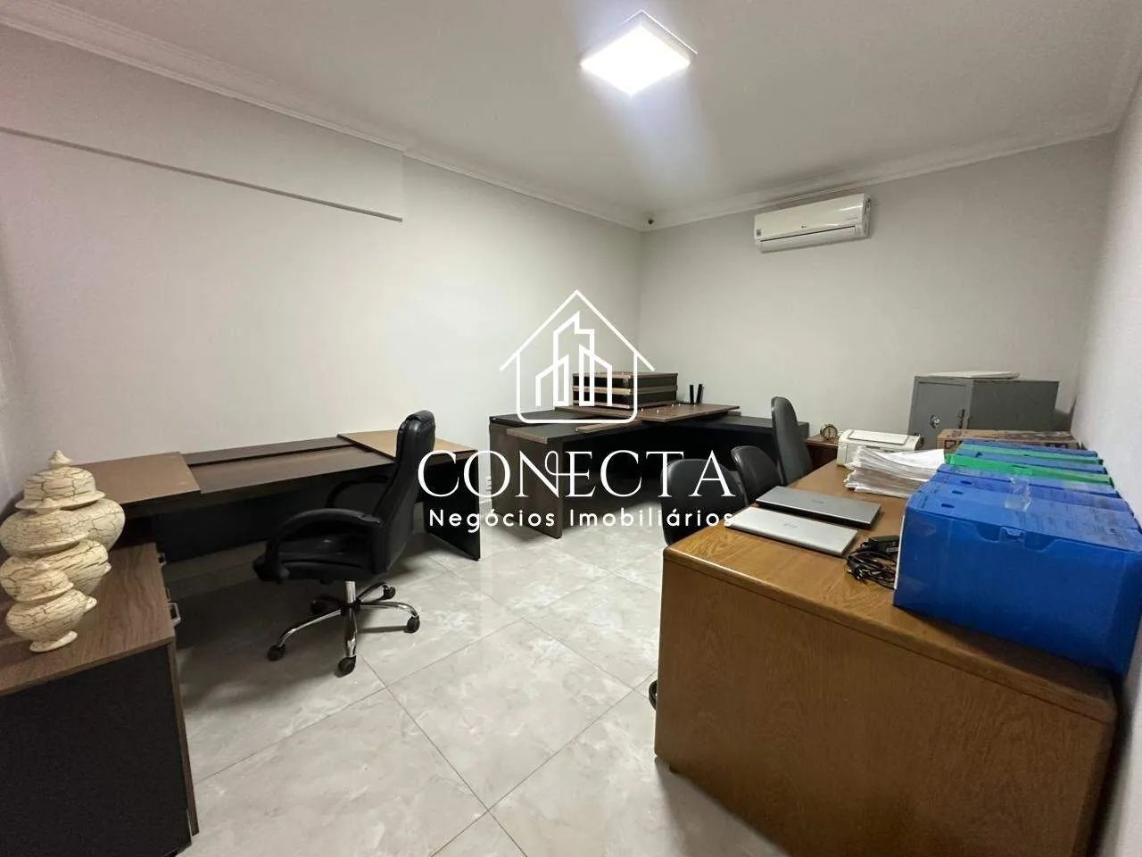 Sala Comercial para Locação no Bairro Brasil, Uberlândia  65 m², Mobiliada e Pronta para E - Foto 2