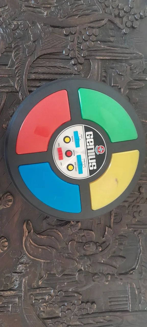 Brinquedo GENIUS