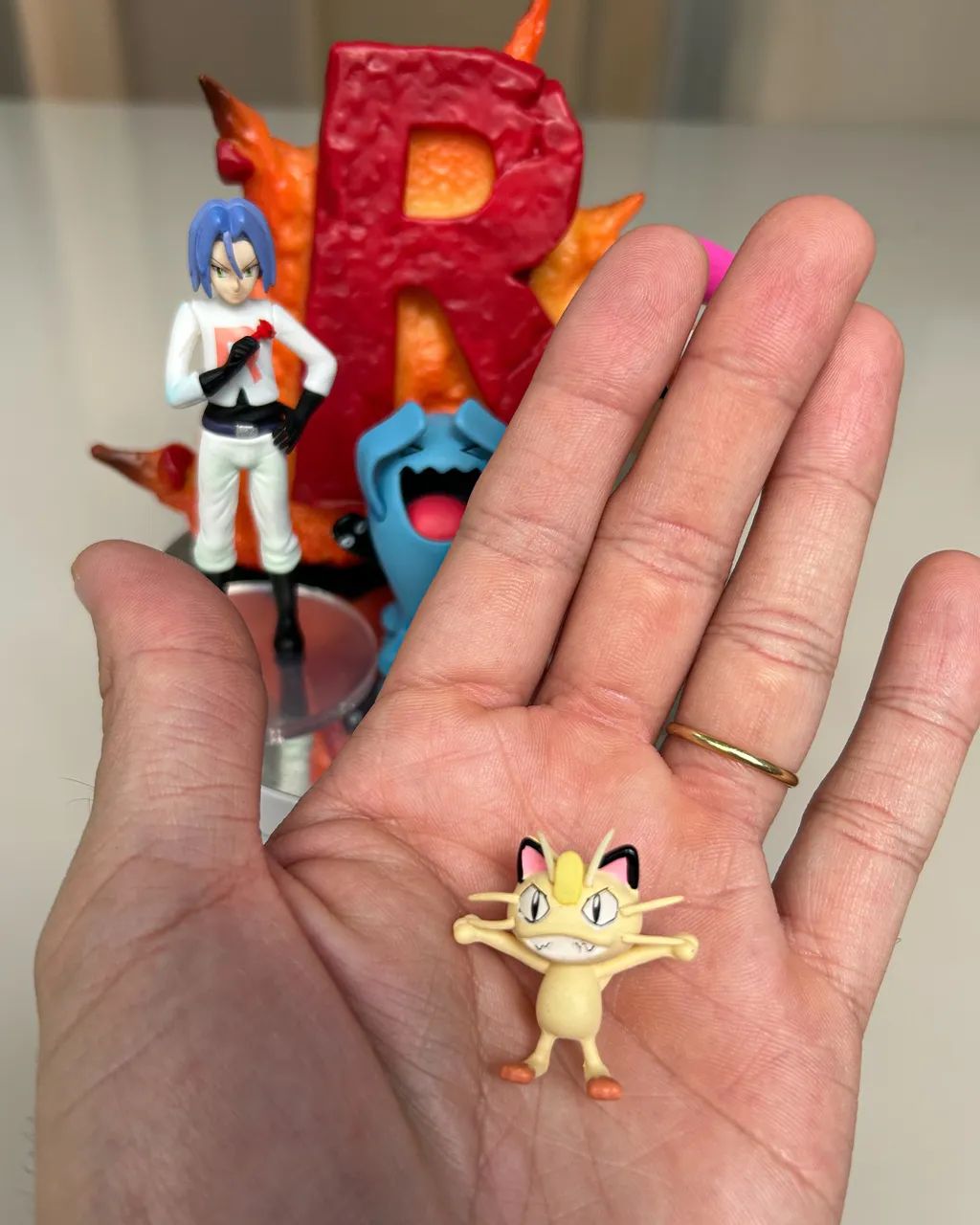 Combo Equipe Rocket Pokemon Bonecos Action Figures - Foto 3
