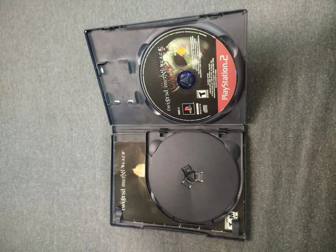 Twisted Metal Black com cd duplo - Foto 3