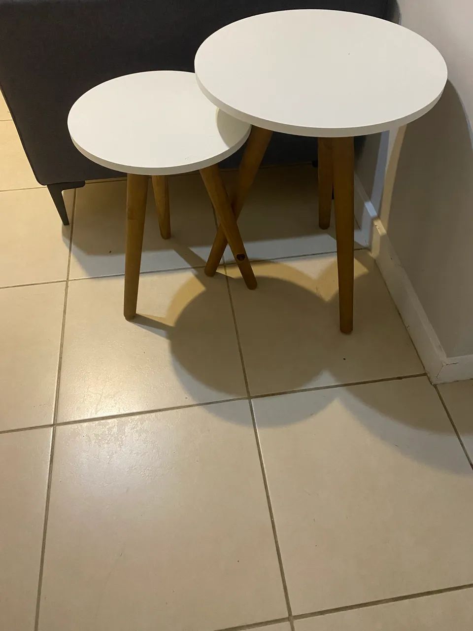 Round Corner Table65105016958465122