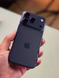 iPhone 17 pro max - Foto 2