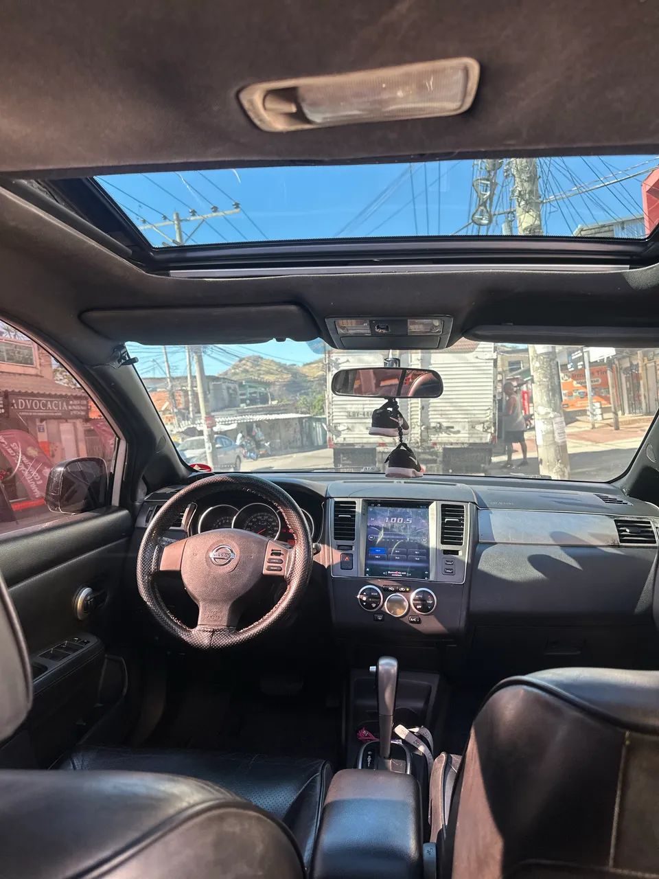 Nissan Tiida 2013