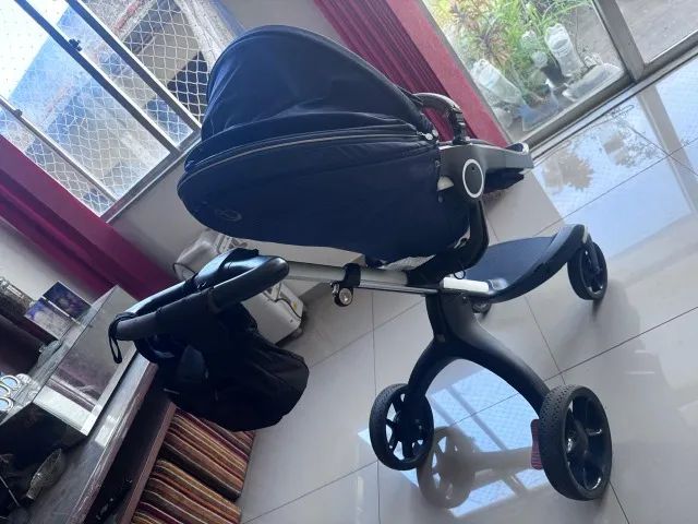 Carrinho de bebè importado super prático - Foto 4