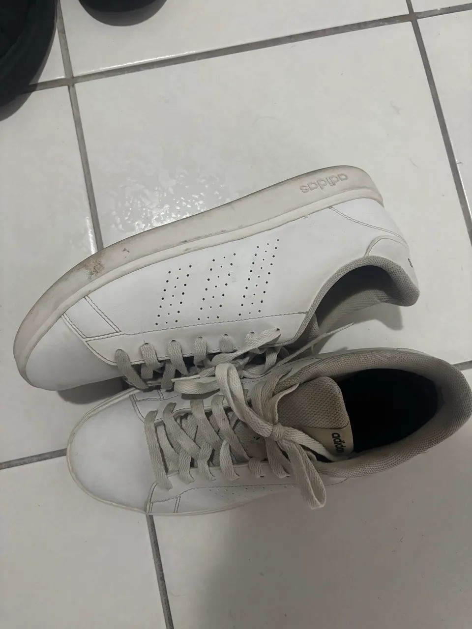 Tênis branco Adidas  - Foto 2