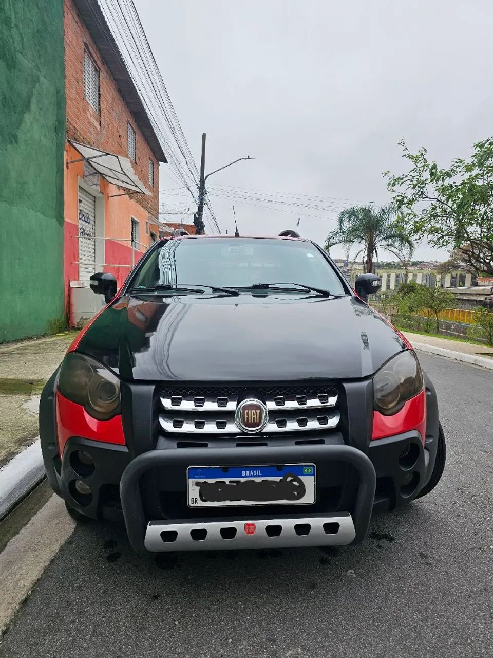 Fiat Strada Adventure1.8/ 1.8 Locker Flex CD 2012 - Foto 3