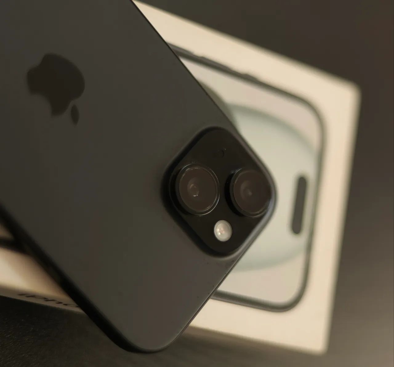 iPhone 15 - 128gb - Preto - Foto 2