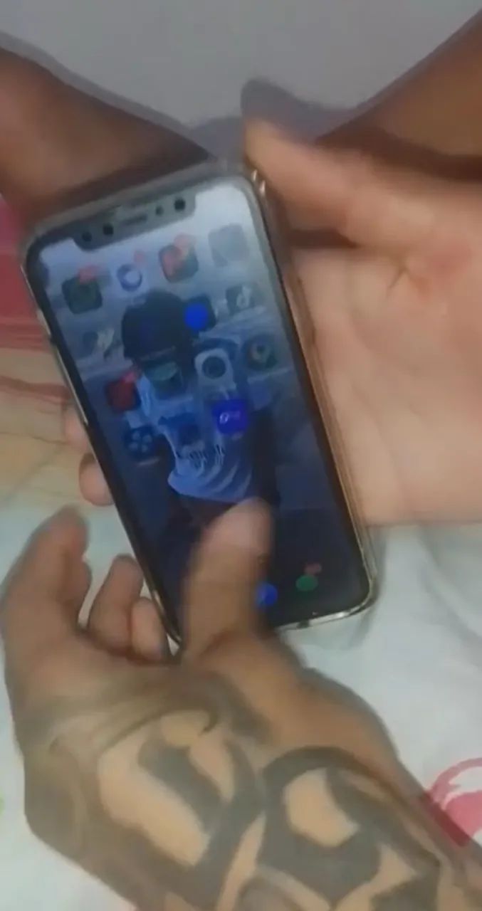 iPhone XS cor golde - Foto 2