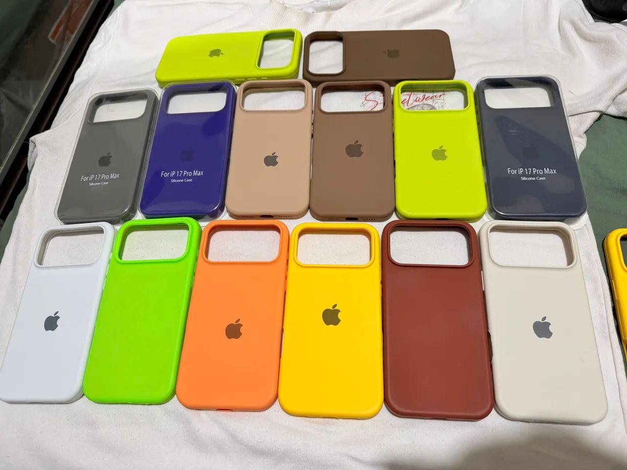 Capa iphone 17 pro Max  - Foto 2