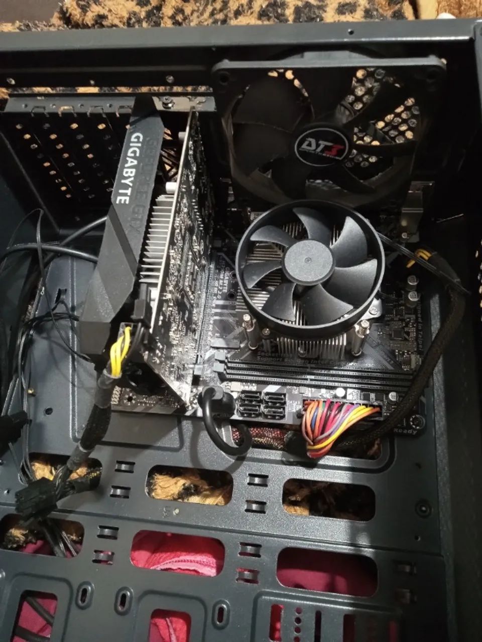 Kit processador + placa mãe + placa de vídeo + fonte 