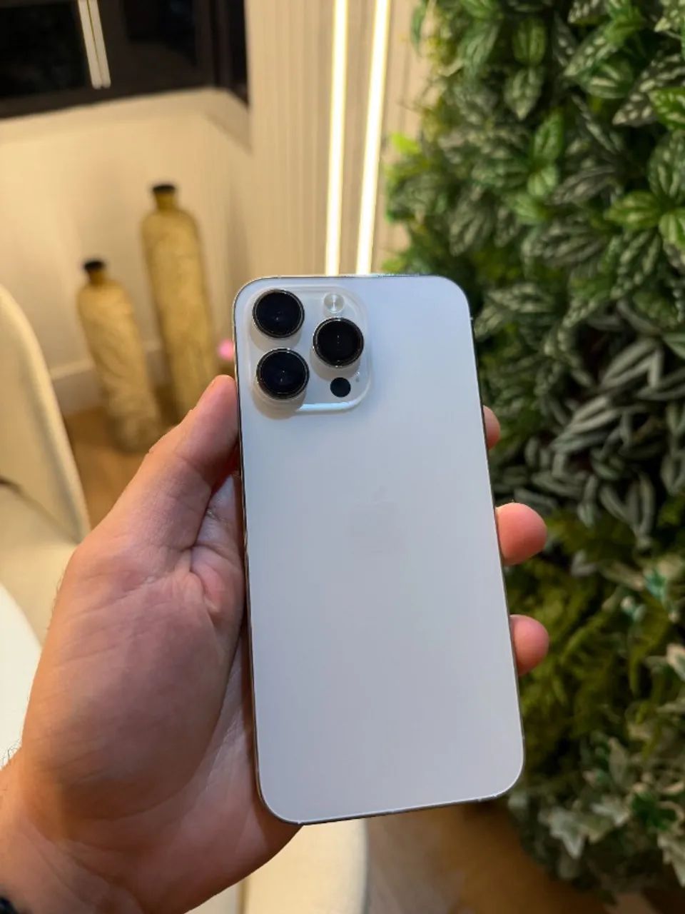 iPhone 14 Pro Max 256GB Prata - Foto 2