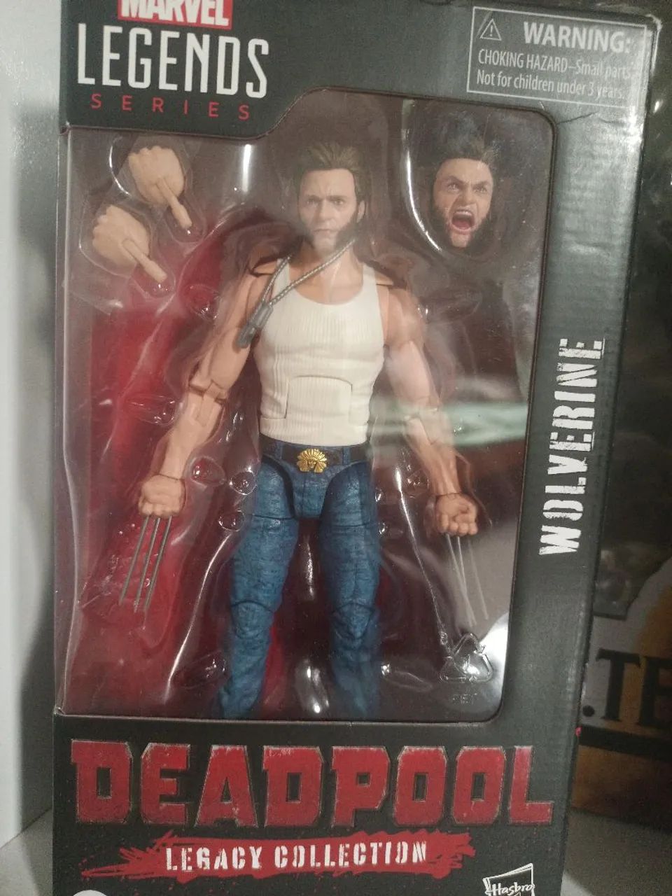 Wolverine Marvel legends hasbro