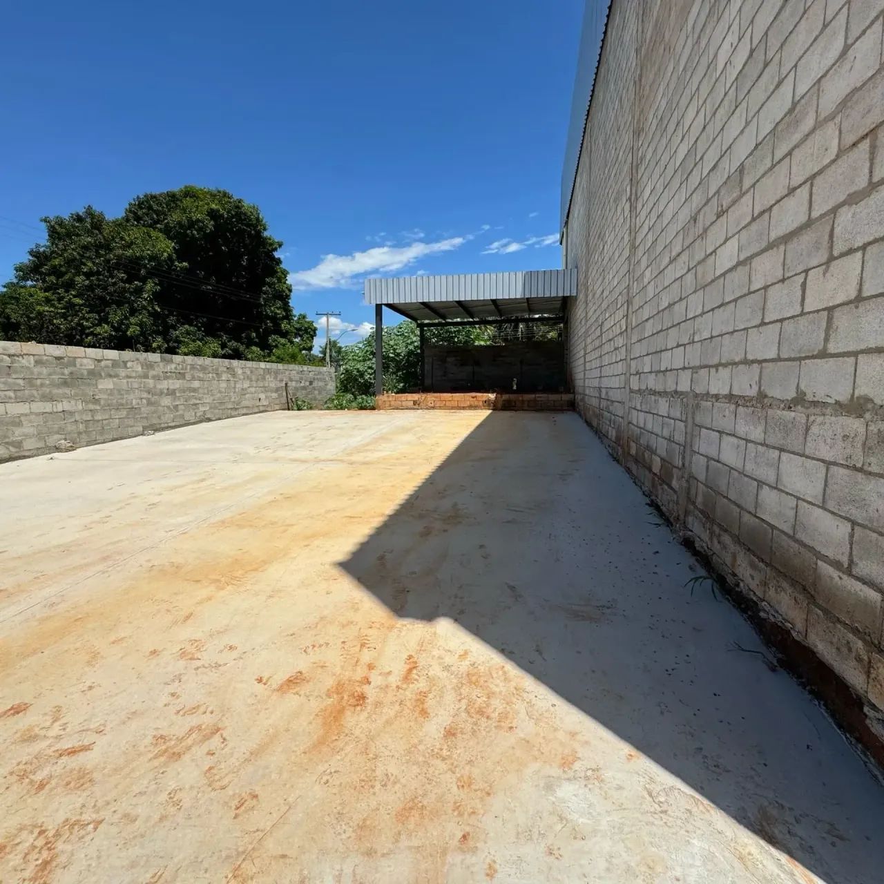Cortes Imobiliária aluga Ótimo Galpão, Chácaras São Pedro - Aparecida de Goiânia - GO - Foto 5