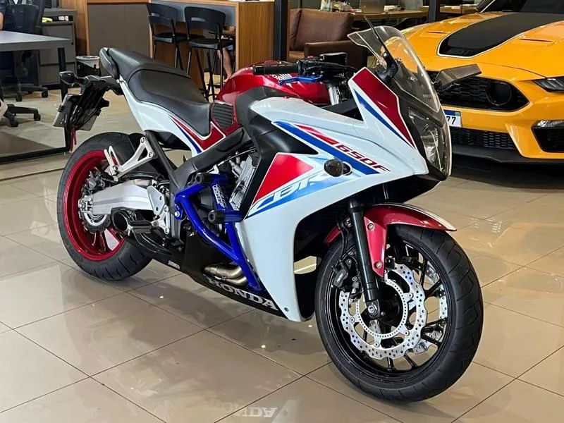 HONDA CBR 650F 2017 - Foto 2