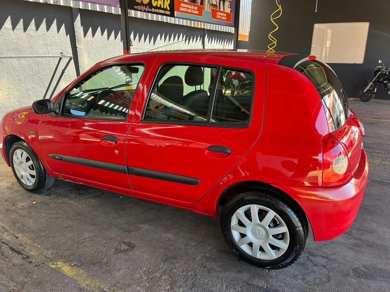 Renault Clio Hi-flex 1.0 16V 5P 2012 - Foto 4