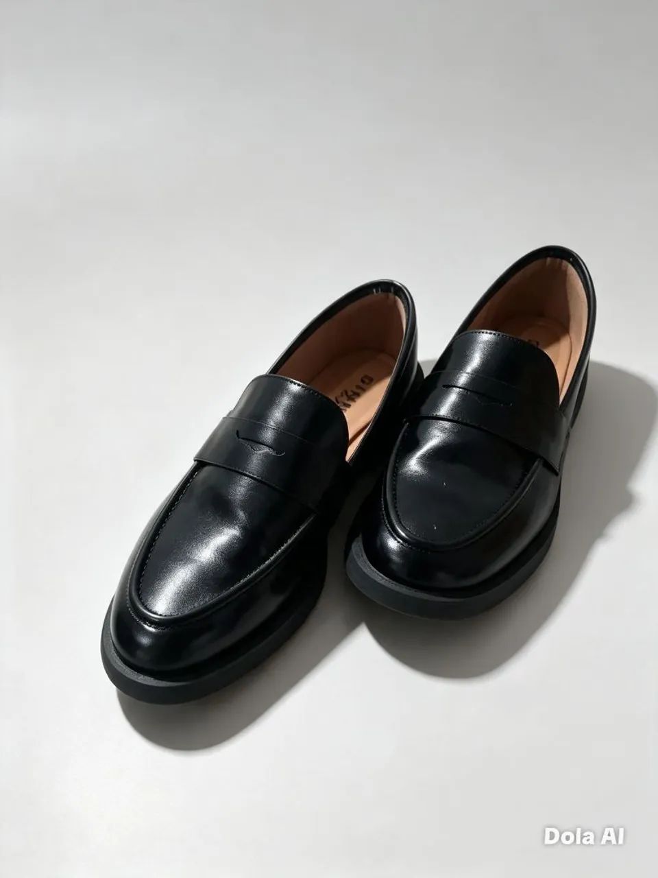 ? Loafer Preto Dinni ? Tamanho 37  - Foto 2