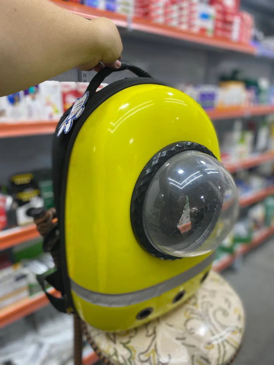 Vendo mochila de passeio pra pets  - Foto 3