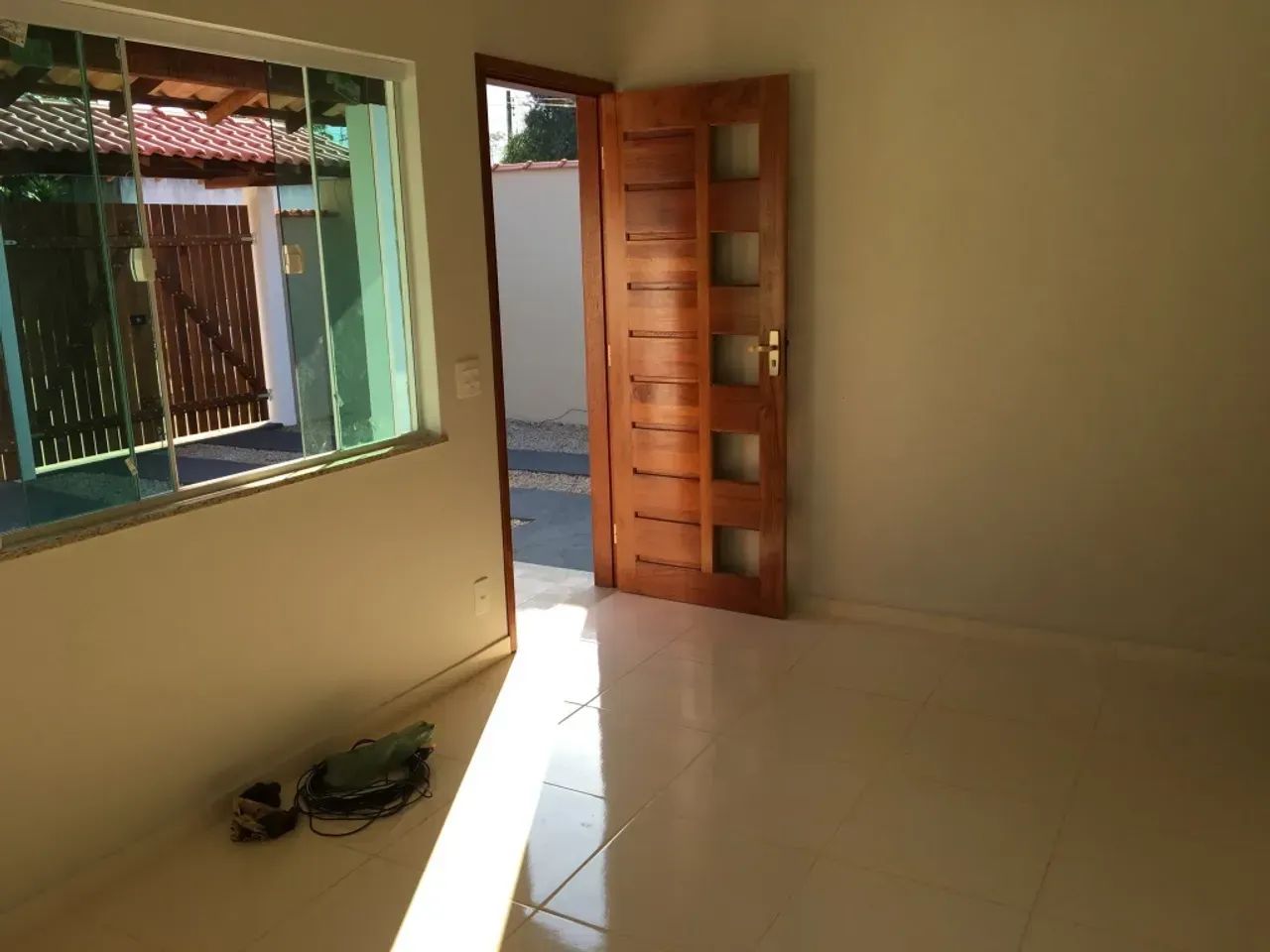 EXCELENTE CASA LINEAR PARA LOCAÇÃO - Foto 5