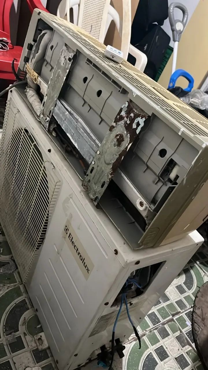 Ar Condicionado 9000 Btus Electrolux - Foto 2
