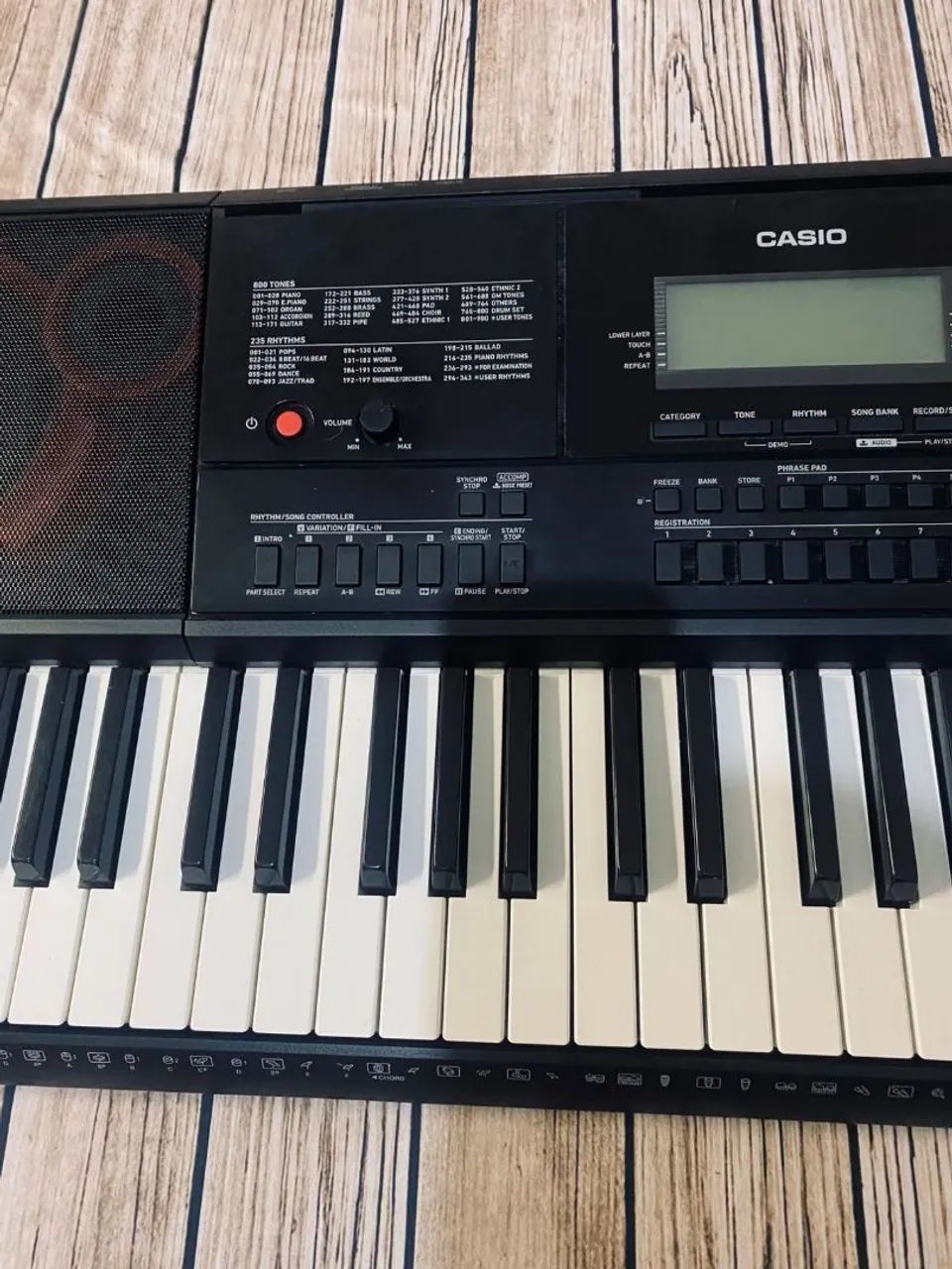 Teclado Cássio CT-X3000 com caixa e assessórios  - Foto 3