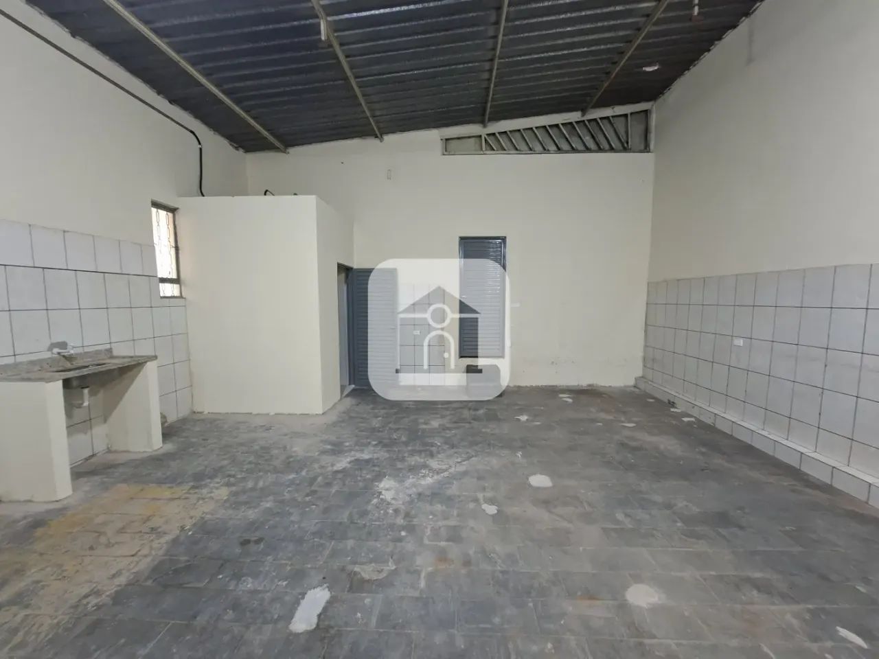 Galpão para locação no bairro Brasil - Foto 3