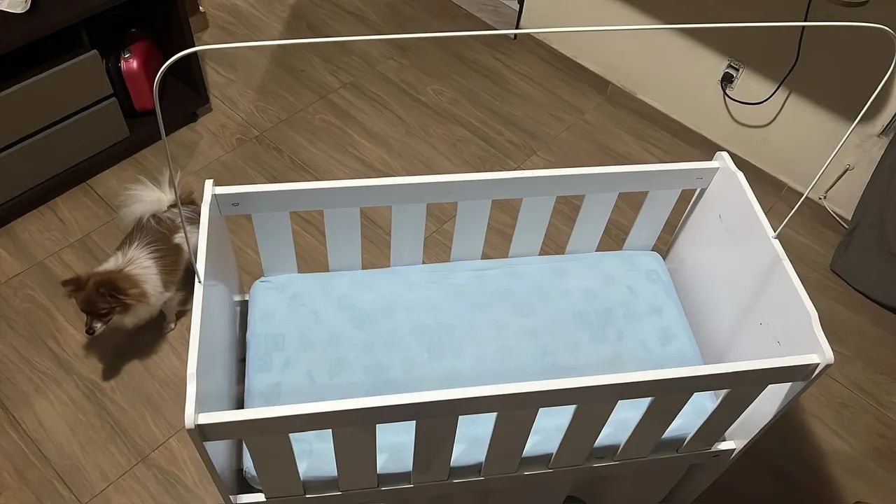 Mini berço seminovo com colchão 65579520506243122