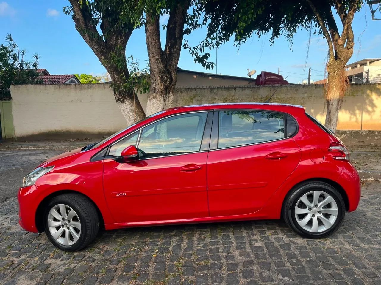Peugeot 208 Active/active Pack 1.5 Flex 8V 5P 2015 - Foto 3