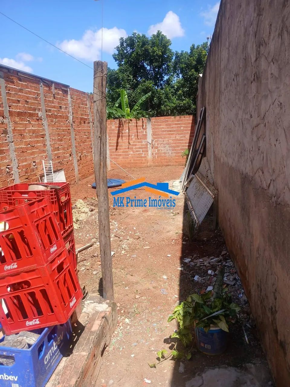 CASA À VENDA  COM GARAGEM E POTENCIAL COMERCIAL - Foto 3