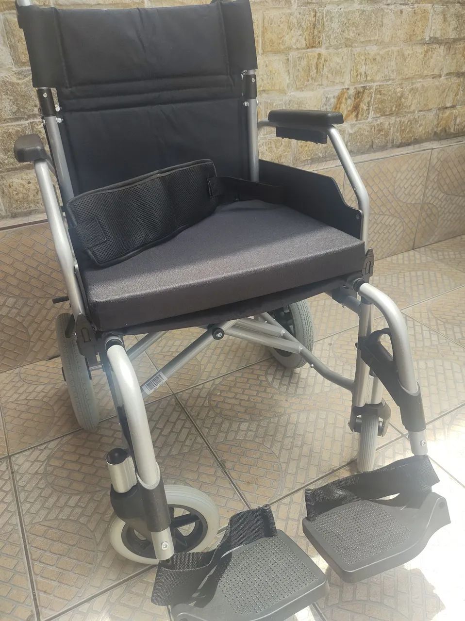 Cadeira de rodas  - Foto 3