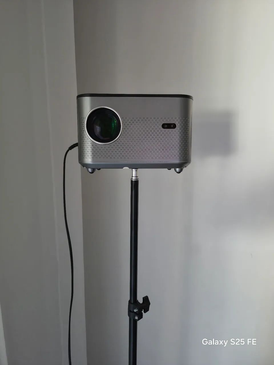 Projetor de ótima qualidade  - Foto 3