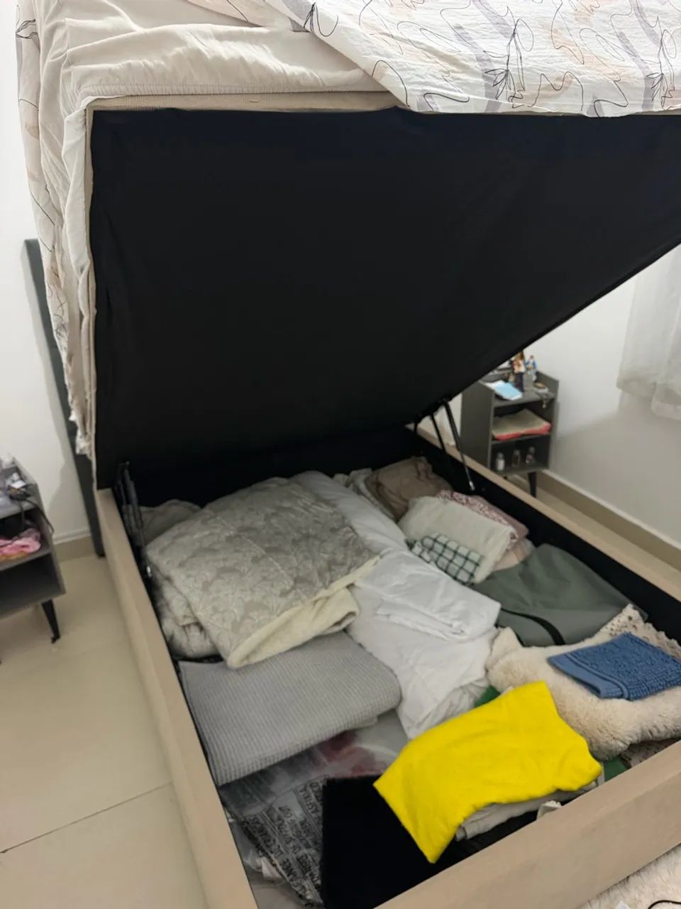 Vendo Cama box -base baú -3 meses de uso  - Foto 2