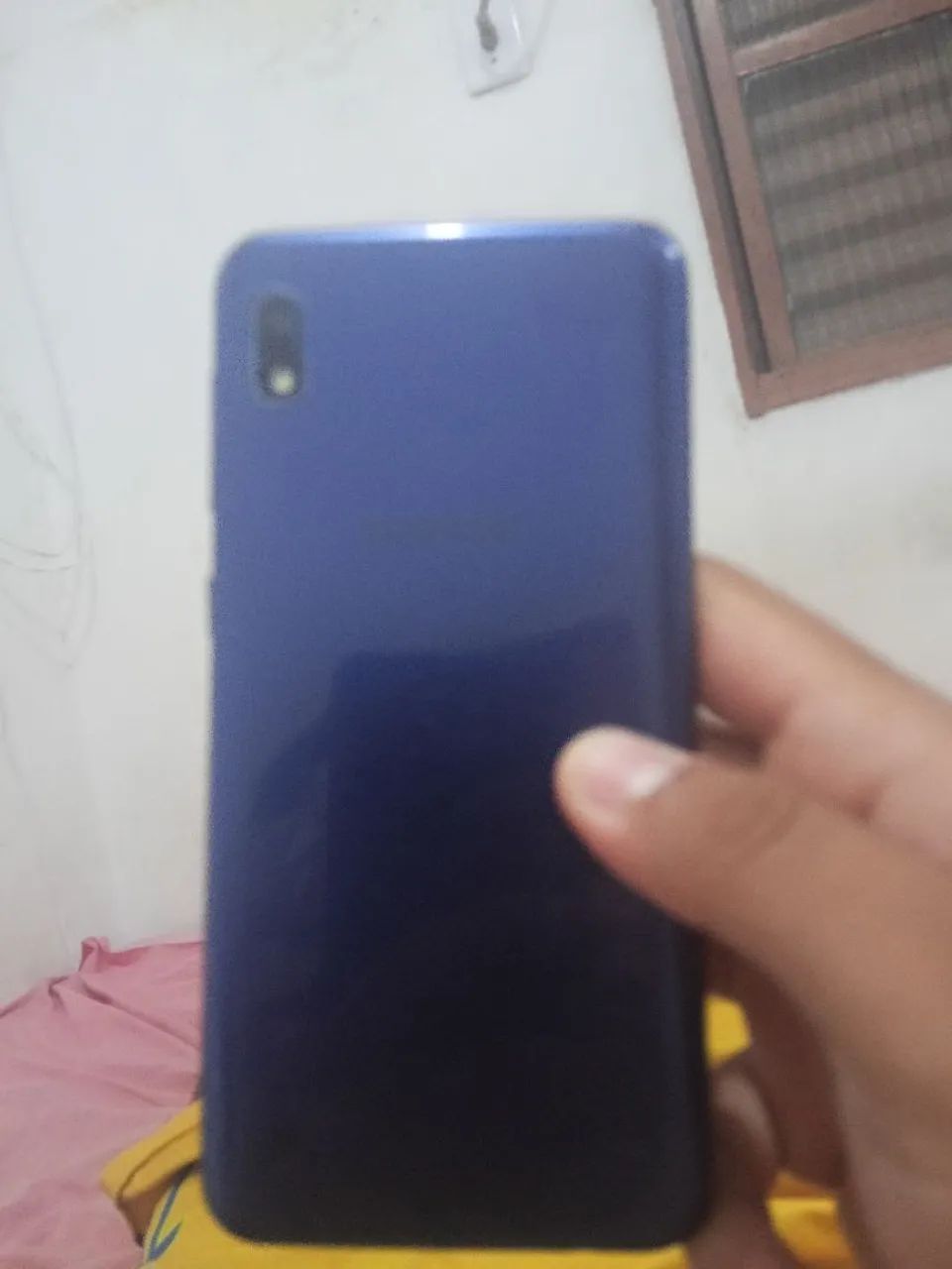 Celular quebra galho