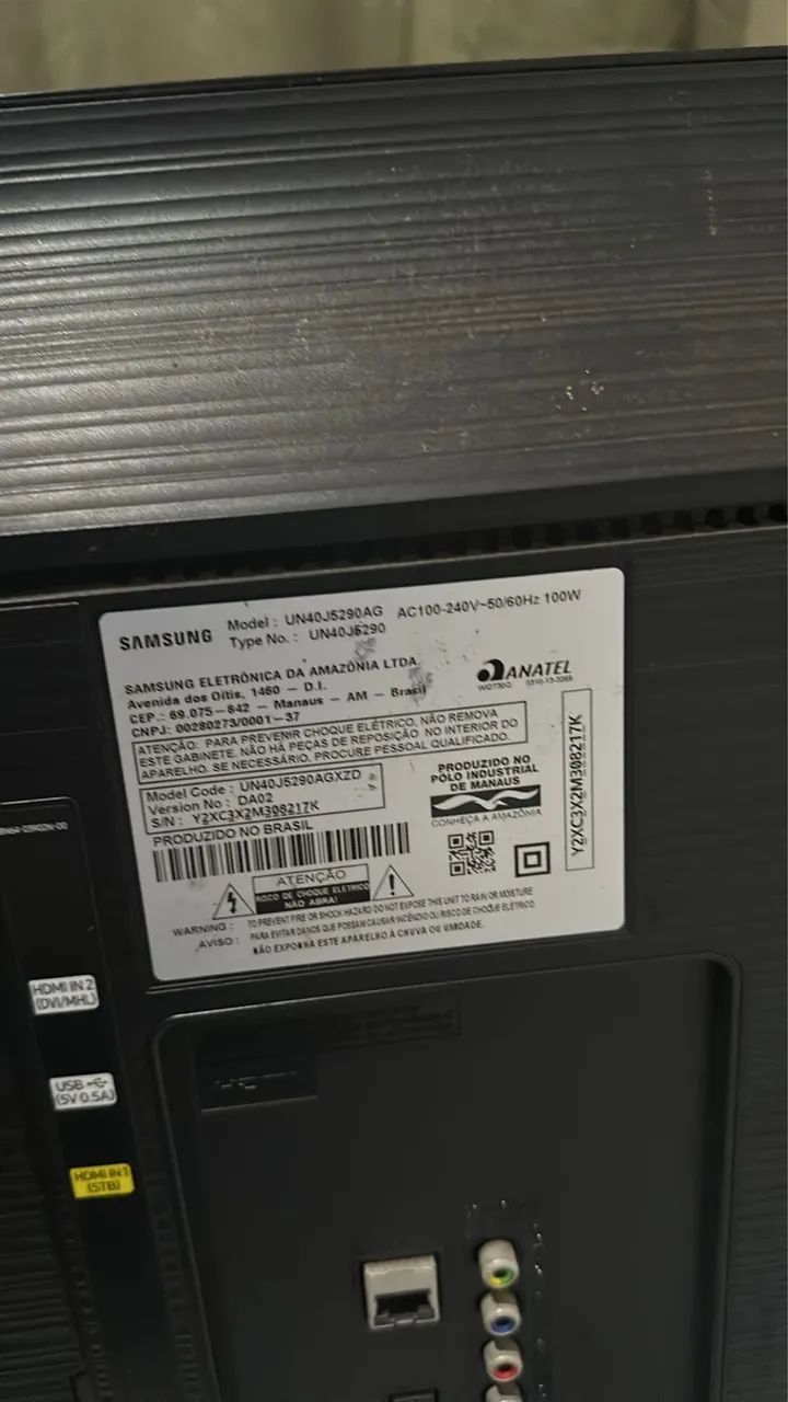 Vendo Geladeira e tv de 40 polegadas 