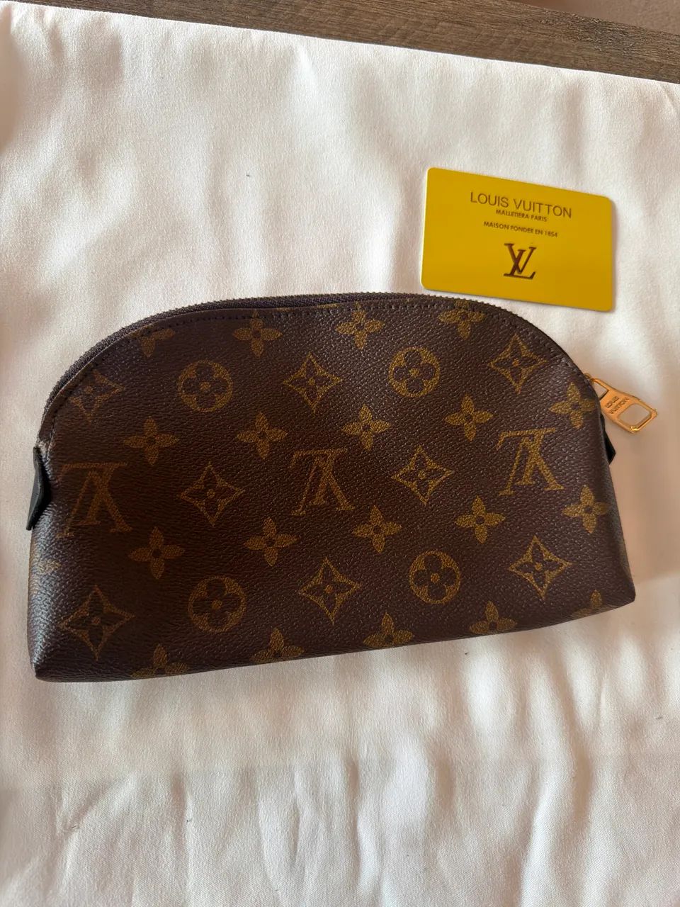 Mini Necessarie Louis Vouiton  - Foto 2